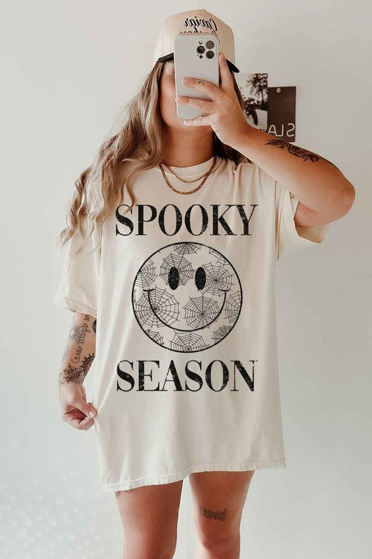 SPOOKY SEASON HALLOWEEN OVERSIZED GRAPHIC TEE